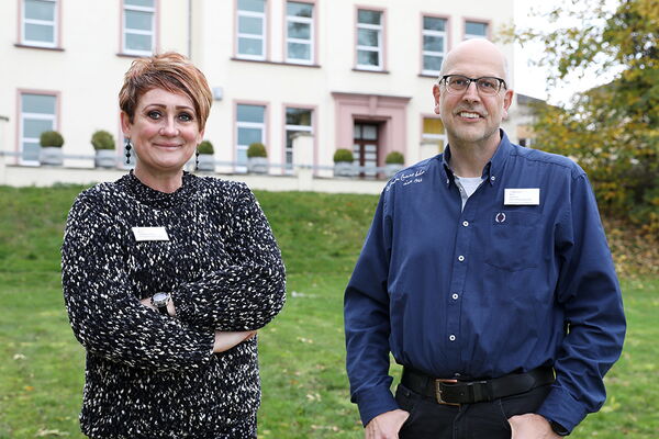 Ulrich Jansen, Einrichtungsleitung und Eleonora Odartschenko, Pflegedienstleitung im Altenheim Am Pixbusch Haus 2